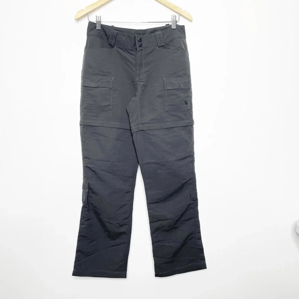 THE NORTH FACE Short Court Zip Off Convertible Cargo Pants Shorts gray womens 6